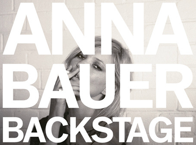 Anna Bauer, Backstage