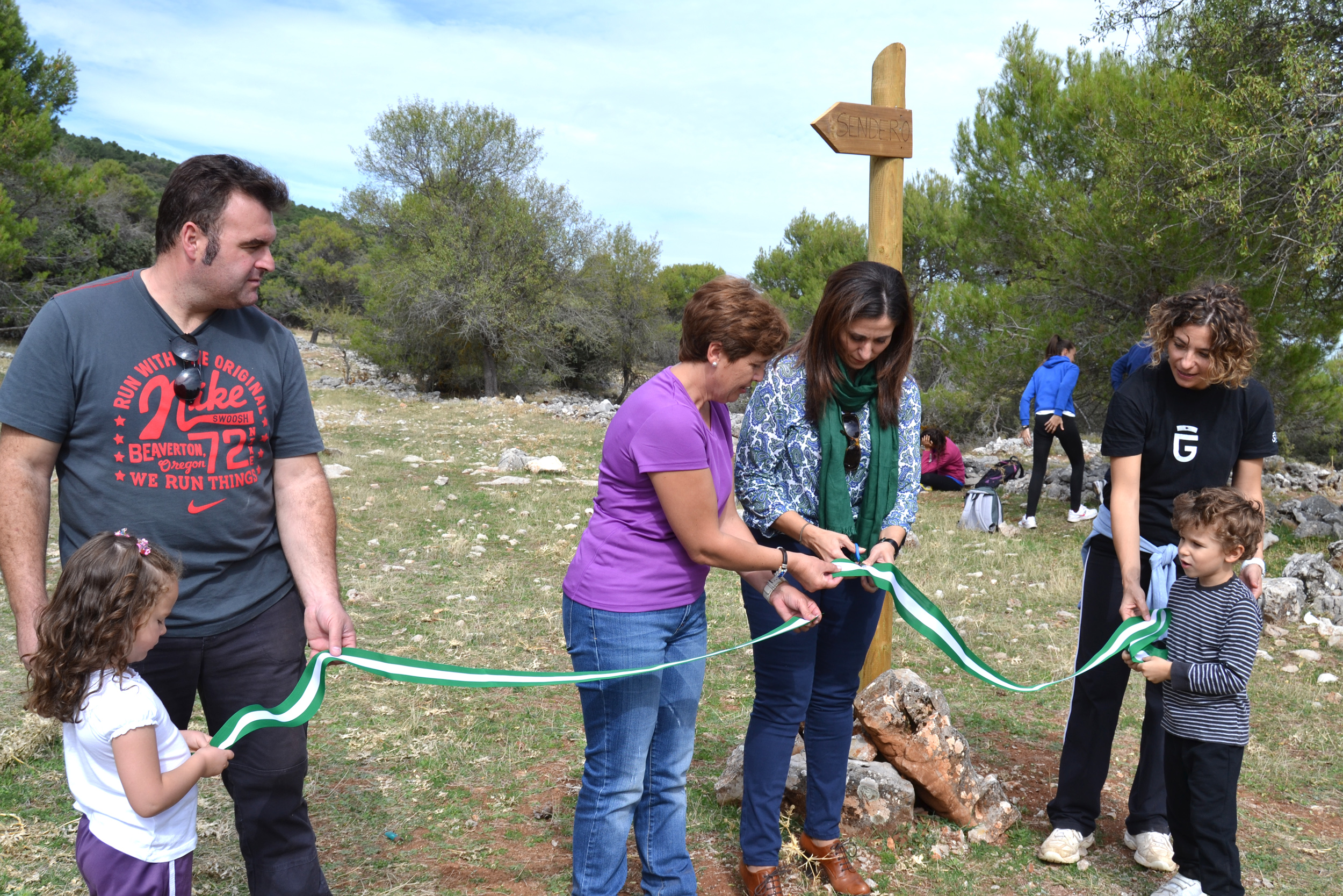 inauguracion sendero sierra alta coloma