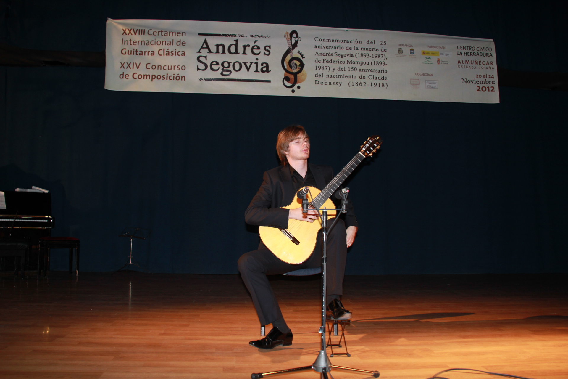 GUITARRISTA, ANTON BARANOV FINALISTA CERTAMEN ANDRES SEGOVIA 2012