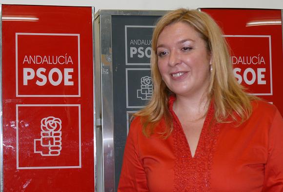 20120304181412-la-secretaria-general-del-psoe-de-motril-y-portavoz-municipal-flor-almon