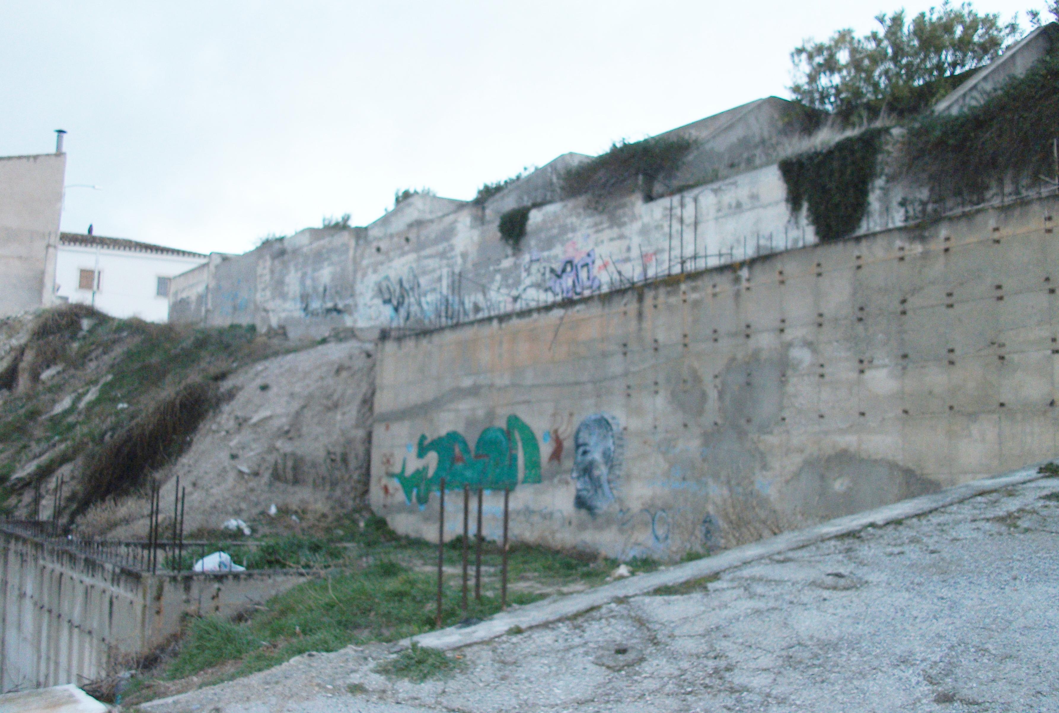 Acceso a Alcazaba de Baza