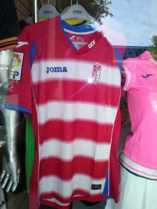 camiseta joma granada