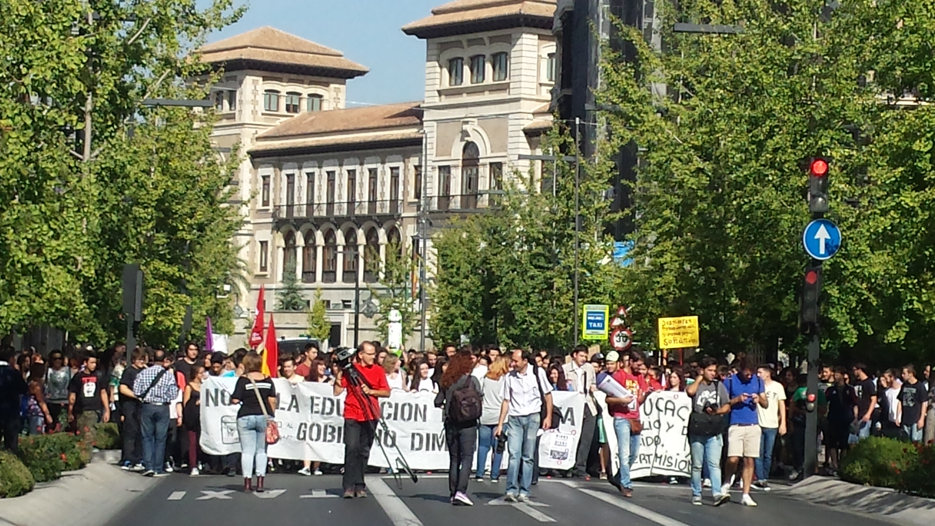 manifestación educación