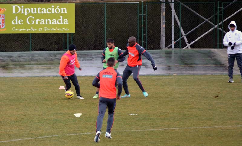 2015-02-17 Rochina Granada CF entrenamiento