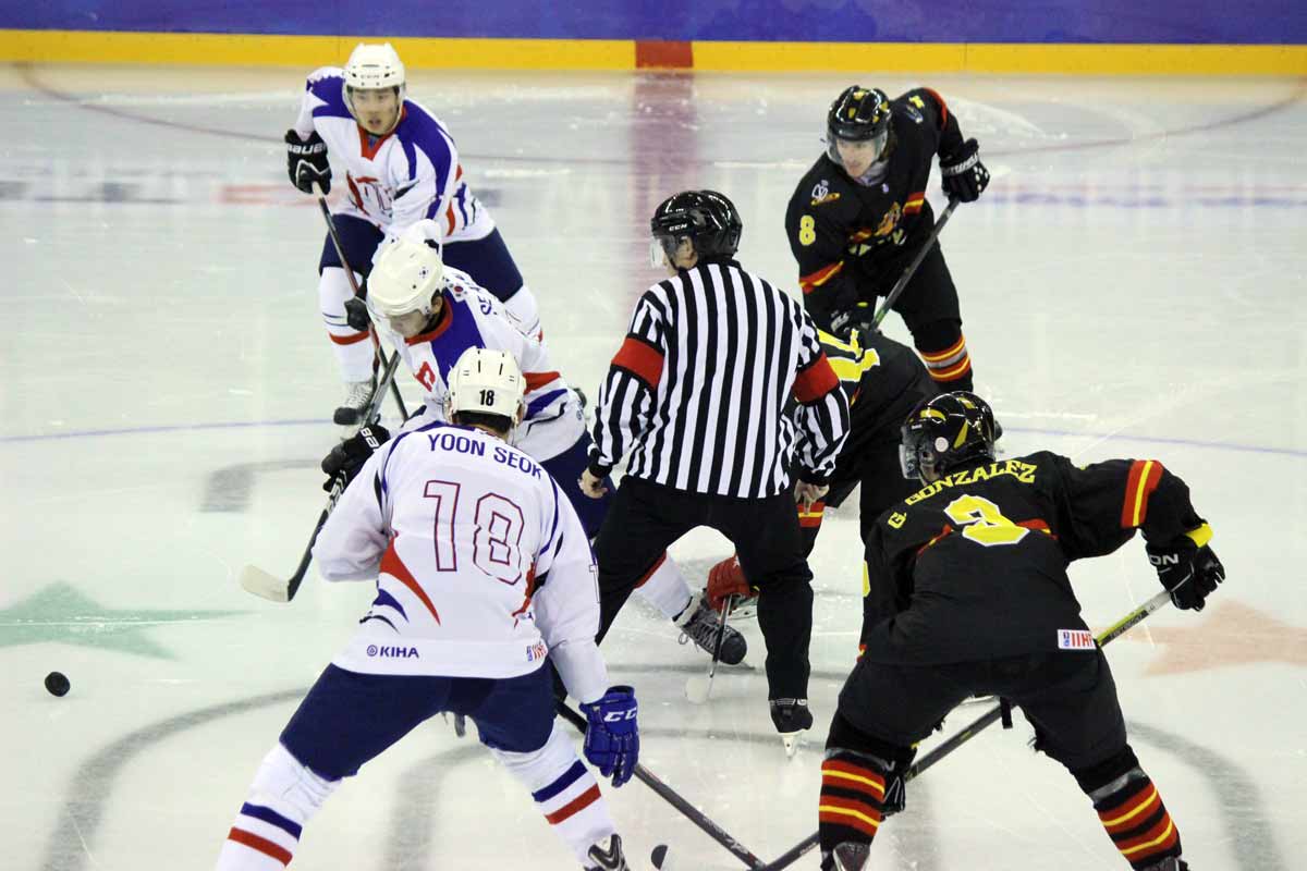 universiada-15-02-10-hockey-masculino-corea-01