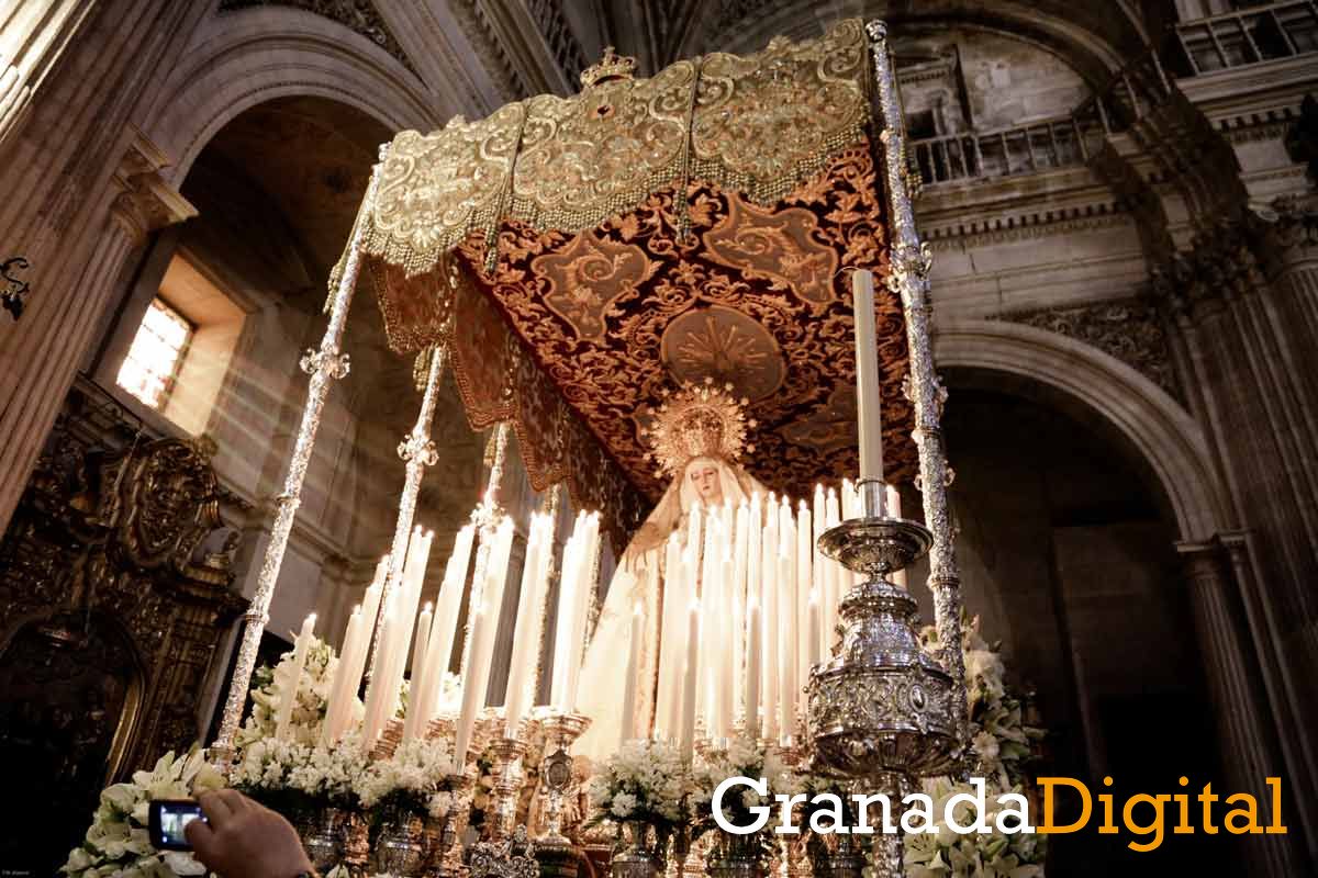 Domingo-de-Ramos-semana-santa-2015-(10-de-12) encarnacion