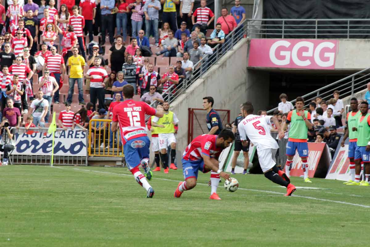 granadacf-sevilla-insua-banda