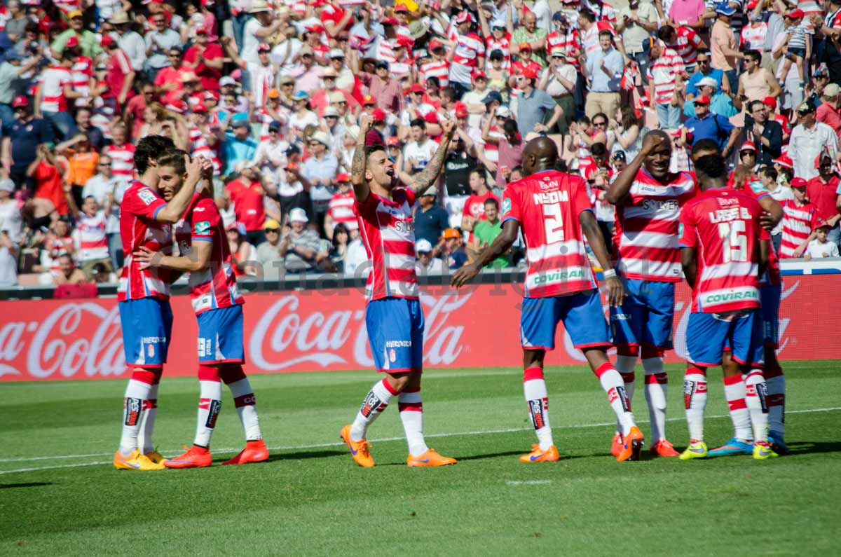 Granada-Cordoba-595-celebracion-gol