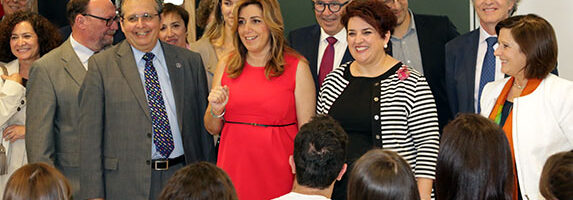 Inauguración Facultad Ciencias 5 Susana Díaz  Lodeiro Indalecio clases