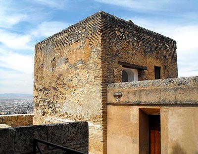 torre de la polvora alhambra