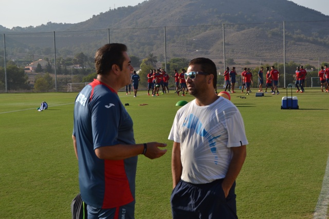 Entrenamiento-Manga-granada-cf (3)