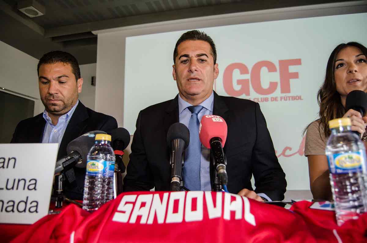 Granada-CF-Presentacion-Sandoval-Entrenador (9)