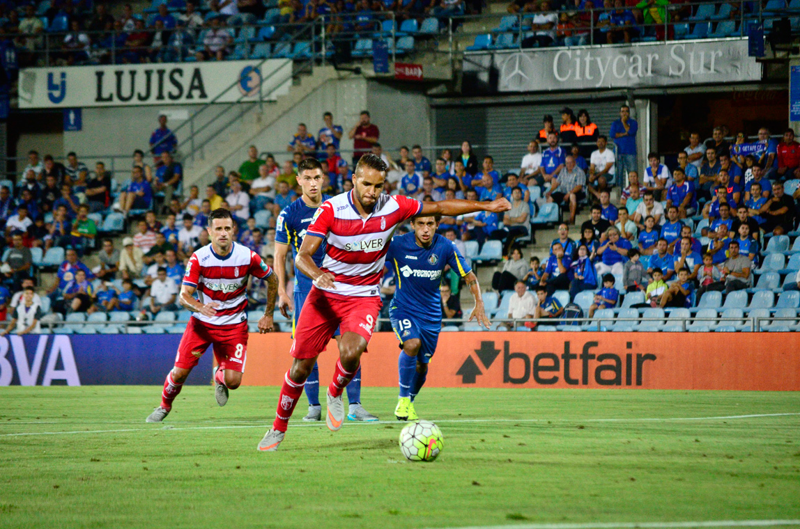 El-Arabi-Penaliti-Granada-CF