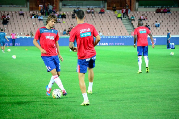 Krhin-Granada-CF-Calentamiento