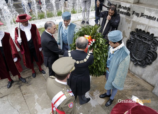 Día Hispanidad Pilar 2015 51 Pepe Torres Santiago Perez