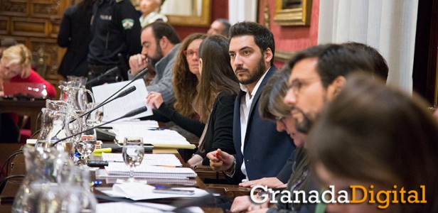 Pleno-Ayuntamiento-Eduardo-Castillo-001