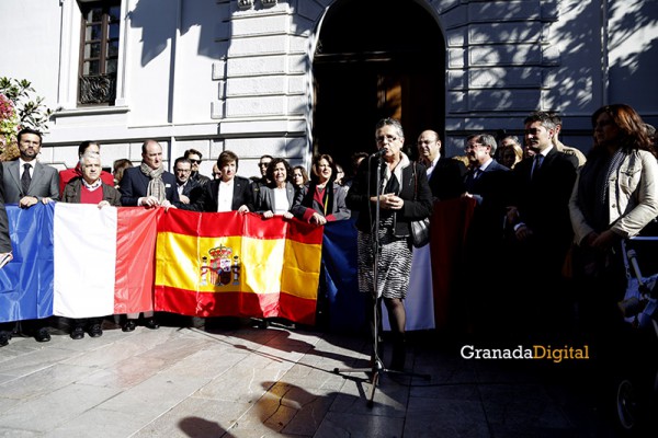 Atentados Francia Paco Cuenca Juan Garcia Montero, Sandra García Maria José Snachéz Rubio Pilar Aranda Rosa Maria Garrido tresa jimenez sebastian perez jose entrena 2