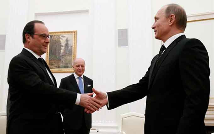 Hollande-y-Putin-Saludo-EP