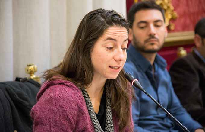 Marta-Gutierrez-Podemos-Pleno-Noviembre-2015-GetlyArce