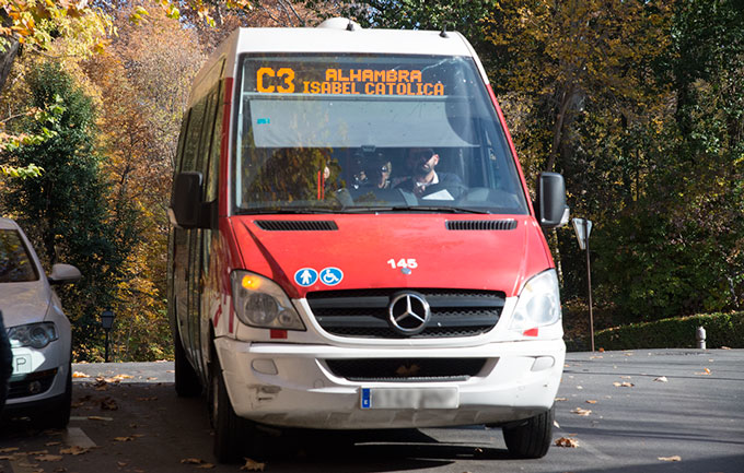 Autobus-Rober-exterior-Granada-003-GetlyArce