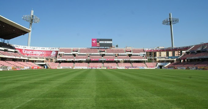 estadio-nuevo-los-carmenes-Archivo