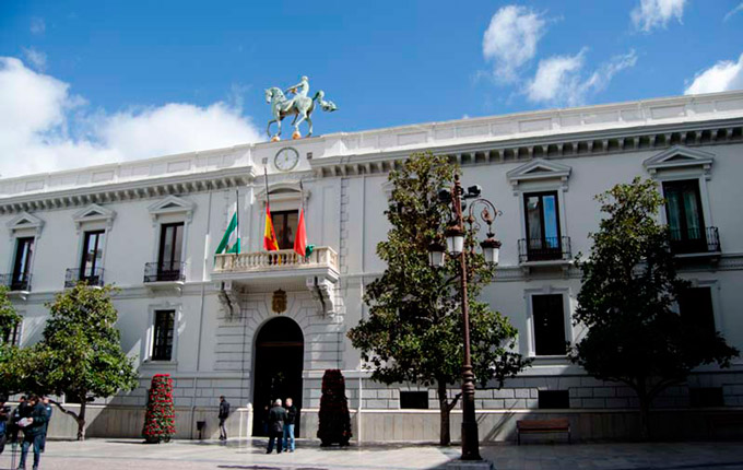 Ayuntamiento-De-Granada-Archivo