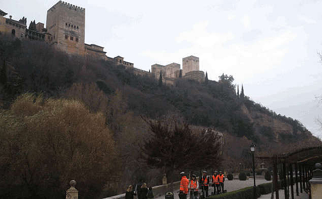 Alhambra PTristes colina