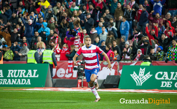 el-arabi-granadacf-gol-celebracion