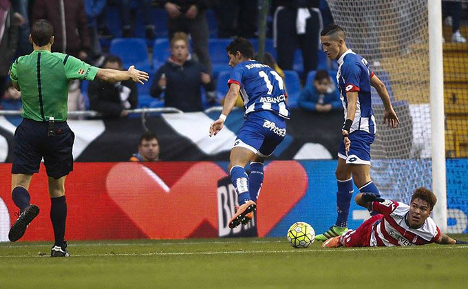 peñaranda-granadacf-deportivo-penalti