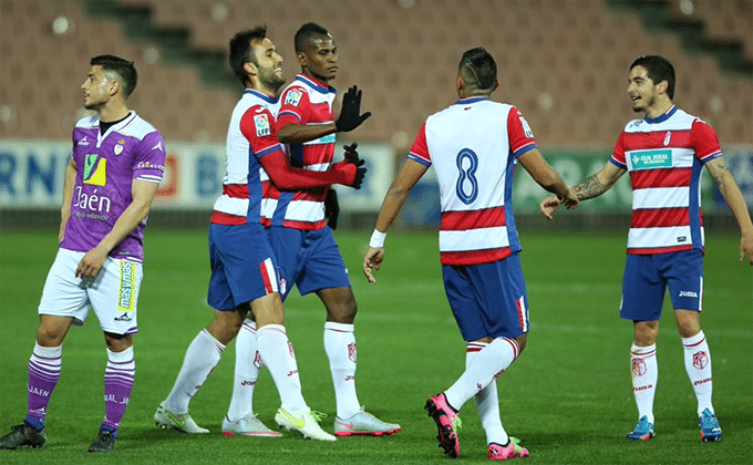 celebracion-gol-uche-granadab-real-jaen