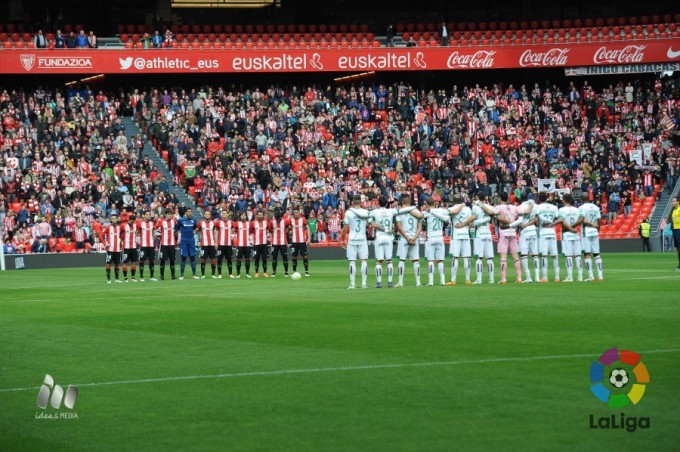 athletic granada minuto de silencio