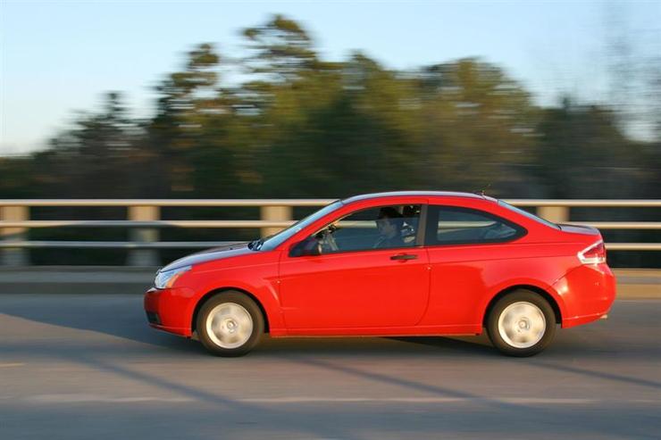 coche-exceso-velocidad