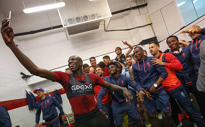 jugadores-celebracion-vestuario-gcf