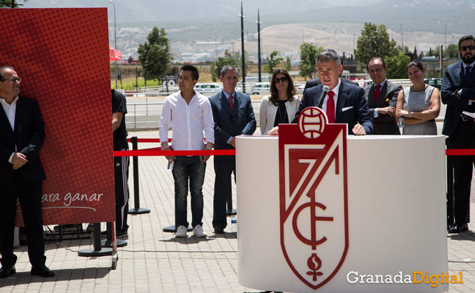 Granada-CF---Javier-Gea--2 lucas alcaraz puerta de los entrenadores