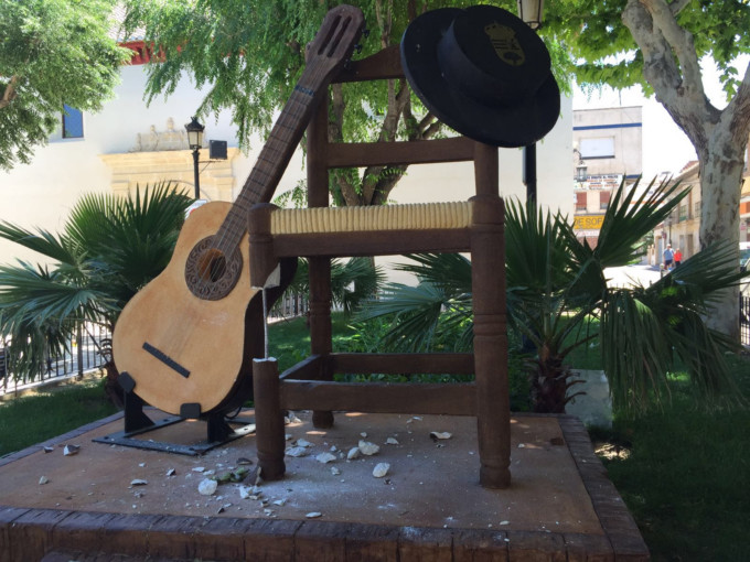 monumento-cante-flamenco-ogijares