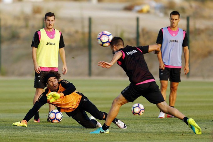 entrenamiento-granadaCF