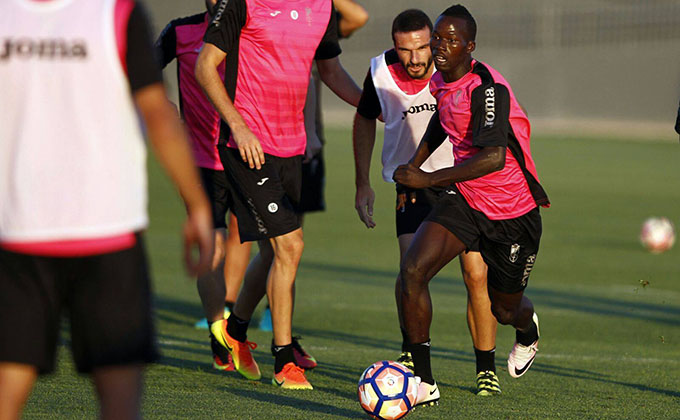 malle-lomban-entrenamiento-granadacf