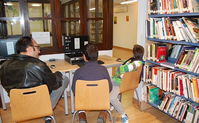 la-biblioteca-de-cenes-de-la-vega