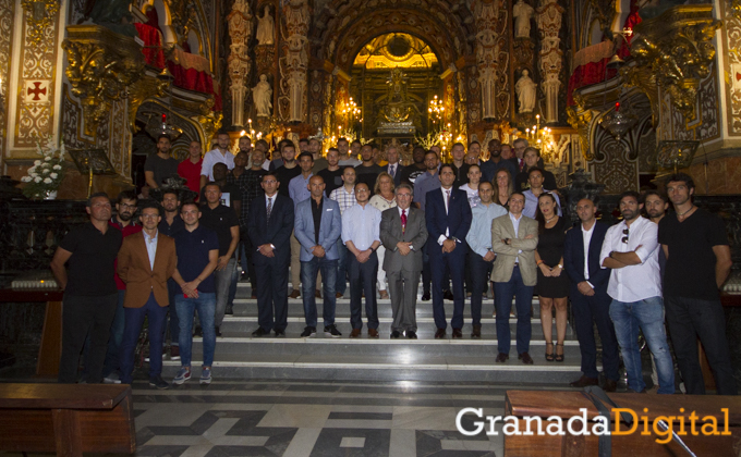 Ofrenda floral del Granada CF y del Granada CF femenino-5444