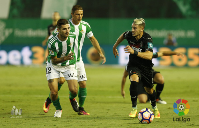 betis granada atzili