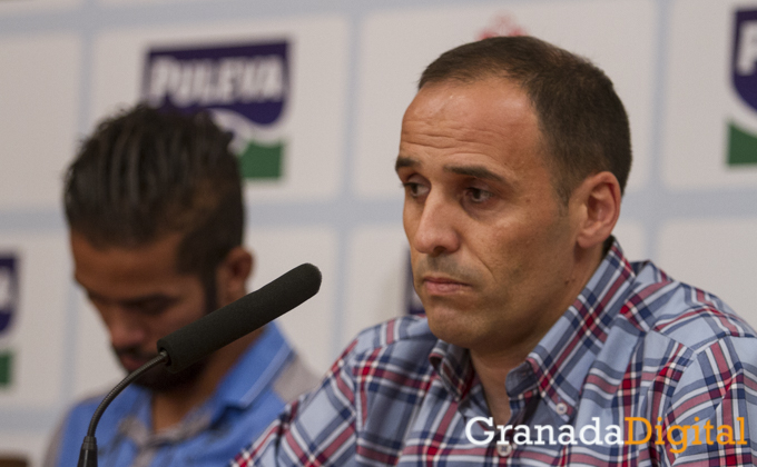 PIRU - presentacion de Carcela y bueno  como nuevo jugador del Granada