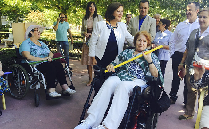 visita-consejera-igualdad-maria-jose-sanchez-rubio-santa-fe