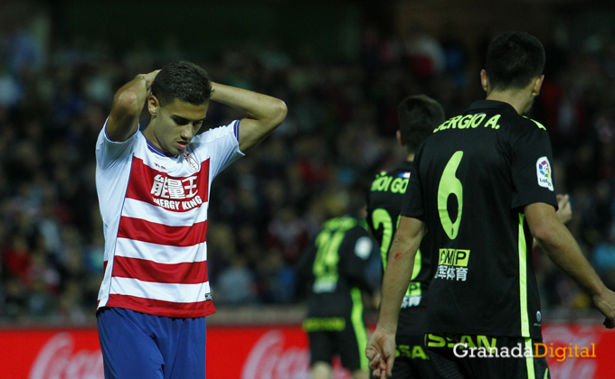 ANDREAS-TRISTEZA-LAMENTO-GRANADA C.F. - R. SPORTING DE GIJON