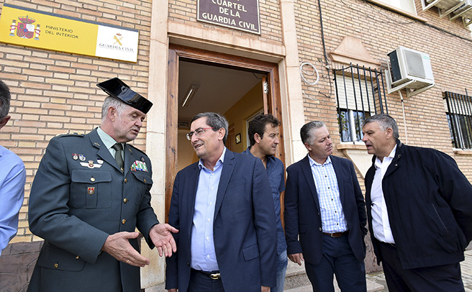 visita-obras-cuartel-guardia-civil-la-calahorra