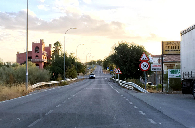 carretera-a-338-escuzar-arenas-de-rey