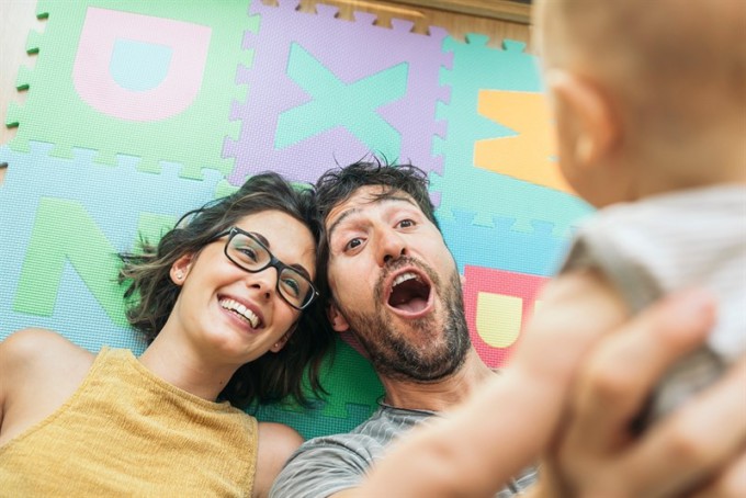 felicidad-bebes-padres