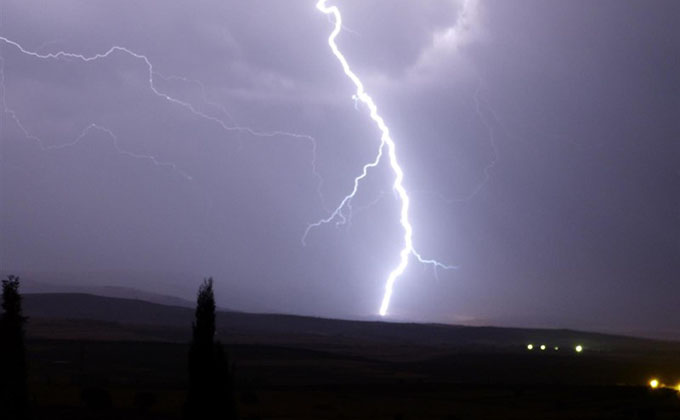 tormenta-trueno-relampago