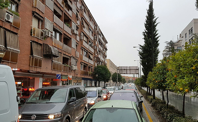 atasco-camino-de-ronda-lluvias-22-11-2016