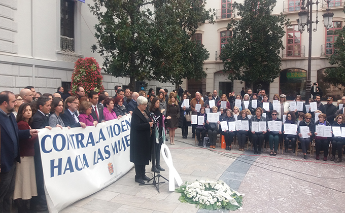 dia-contra-violencia-de-genero-plaza-del-carmen