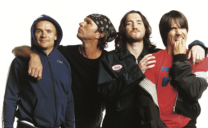 red-hot-chili-peppers-socks-wallpaper-2